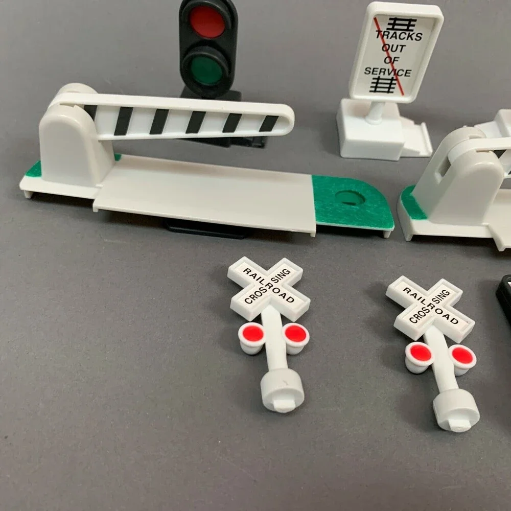 7-11163‎ Lionel Little Lines Billboard Signs Signals Replacement Add-on